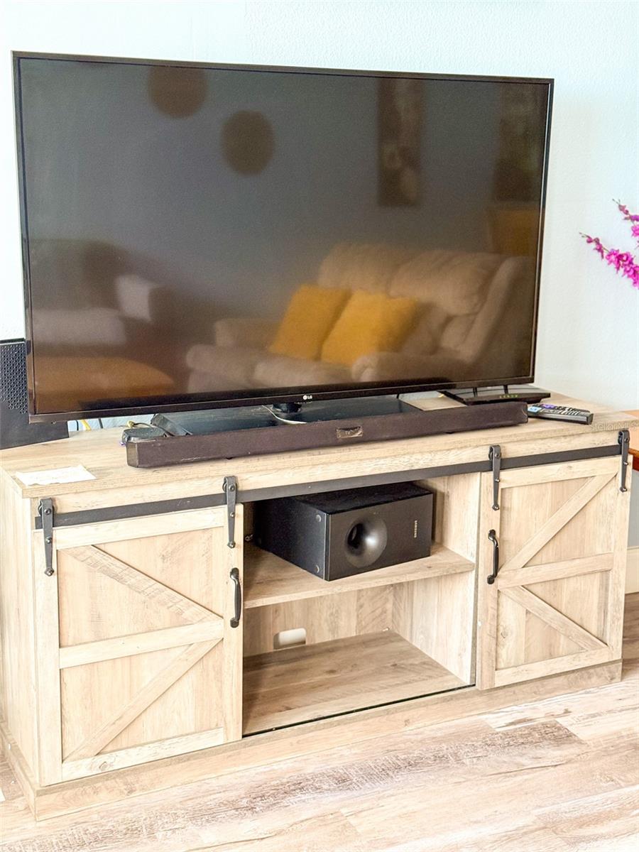 VILLAS AT SOMERSET THE - Residential