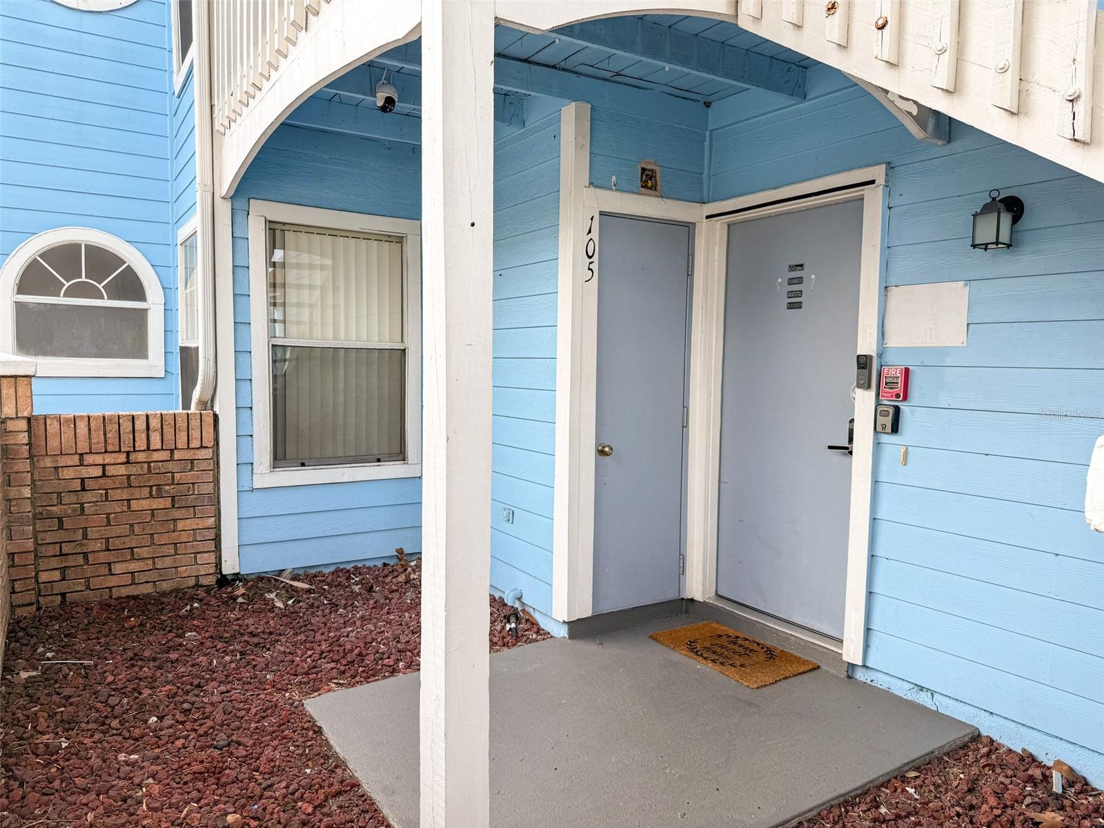 VILLAS AT SOMERSET THE - Residential