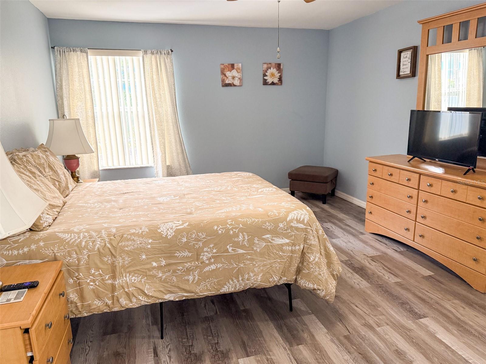 VILLAS AT SOMERSET THE - Residential