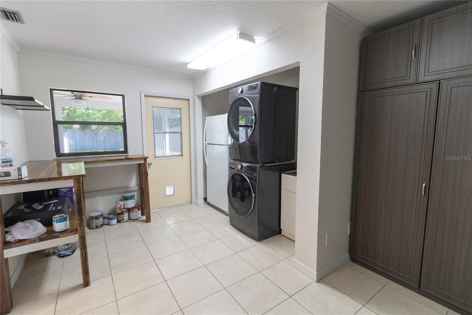 BLOOMINGDALE SEC D UNIT - Residential