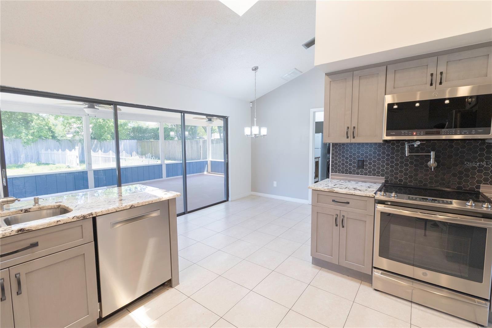 BLOOMINGDALE SEC D UNIT - Residential