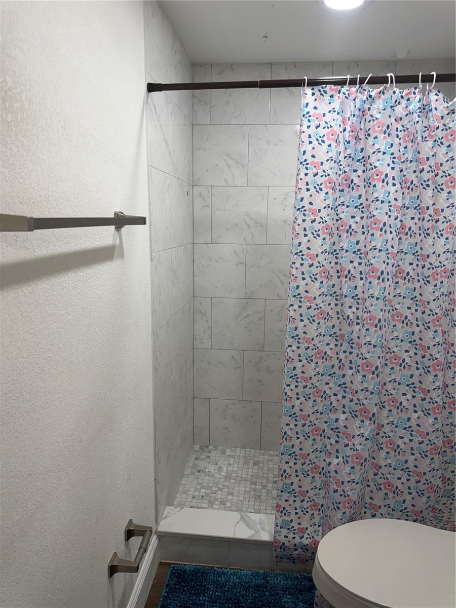 RICHEY LAKES - Residential