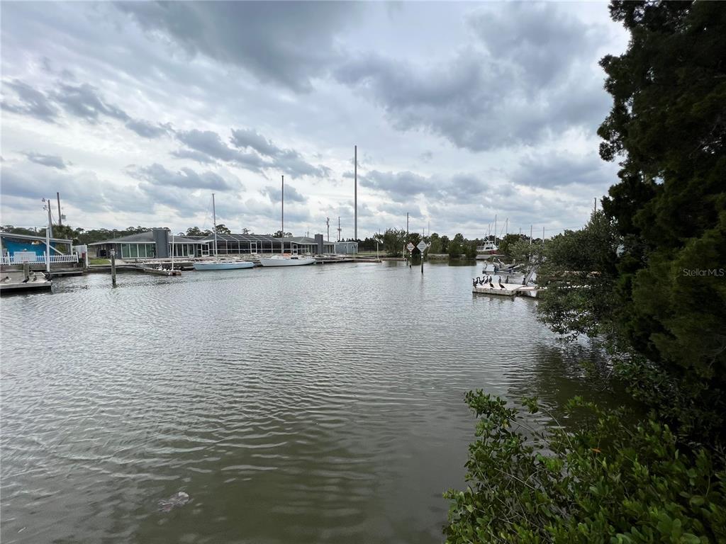 GULF COAST RET - Land