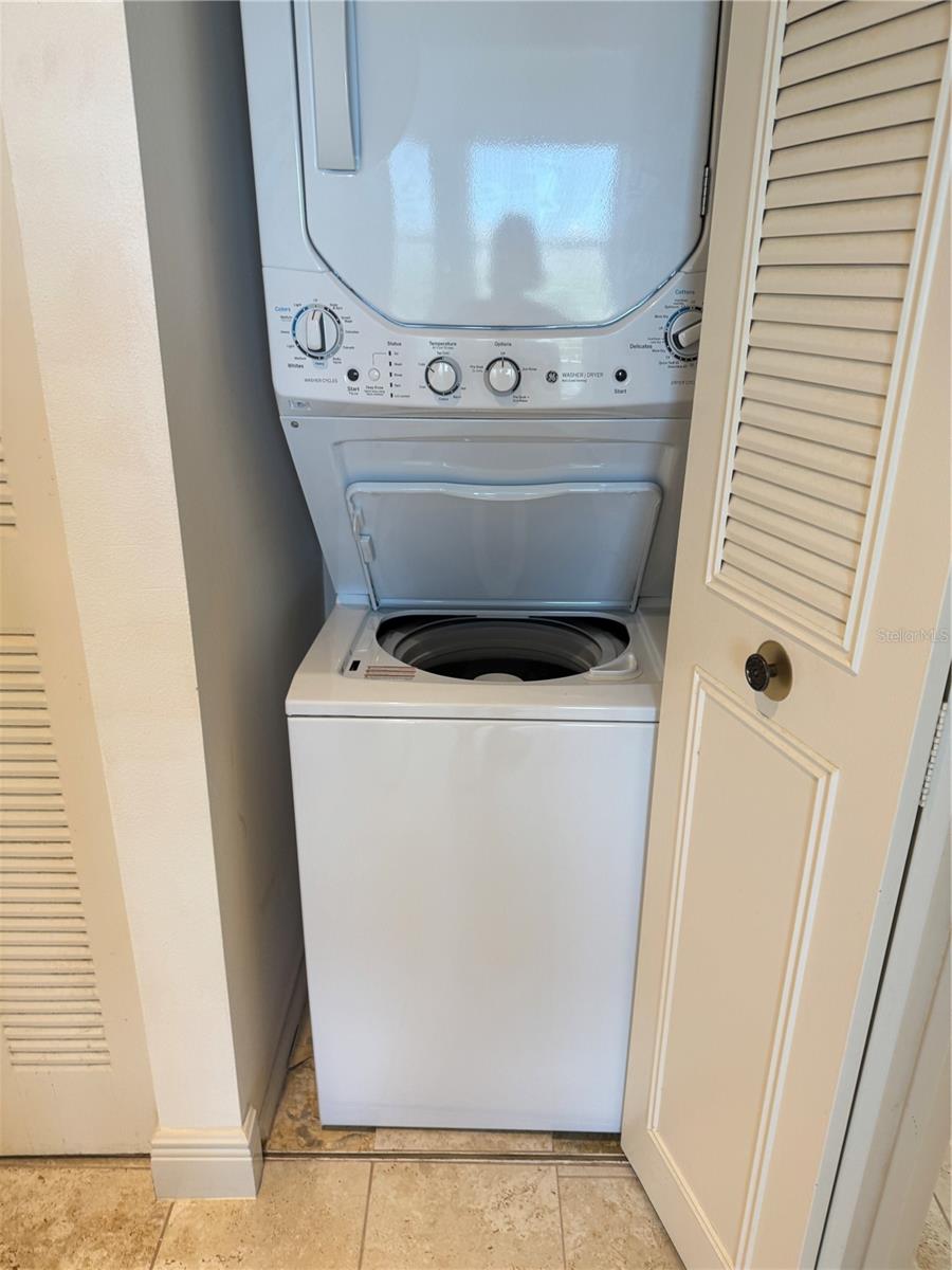 HARBOURSIDE CONDO - Residential