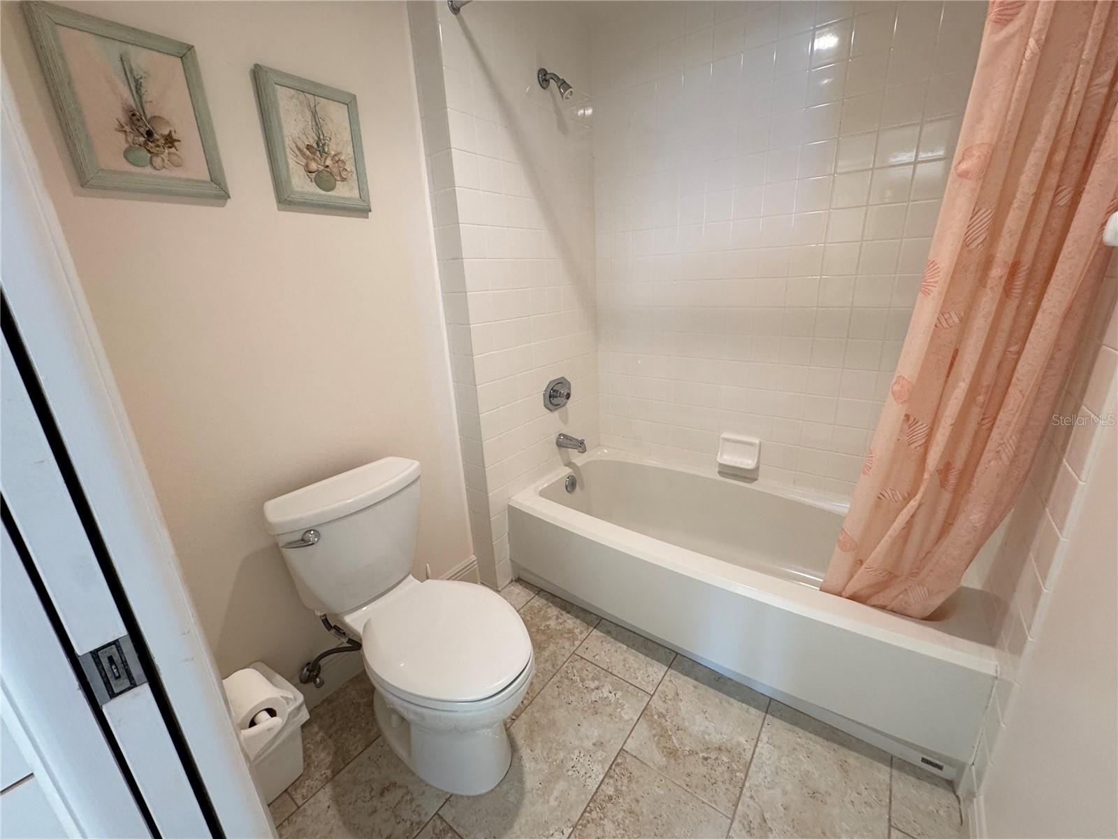 HARBOURSIDE CONDO - Residential