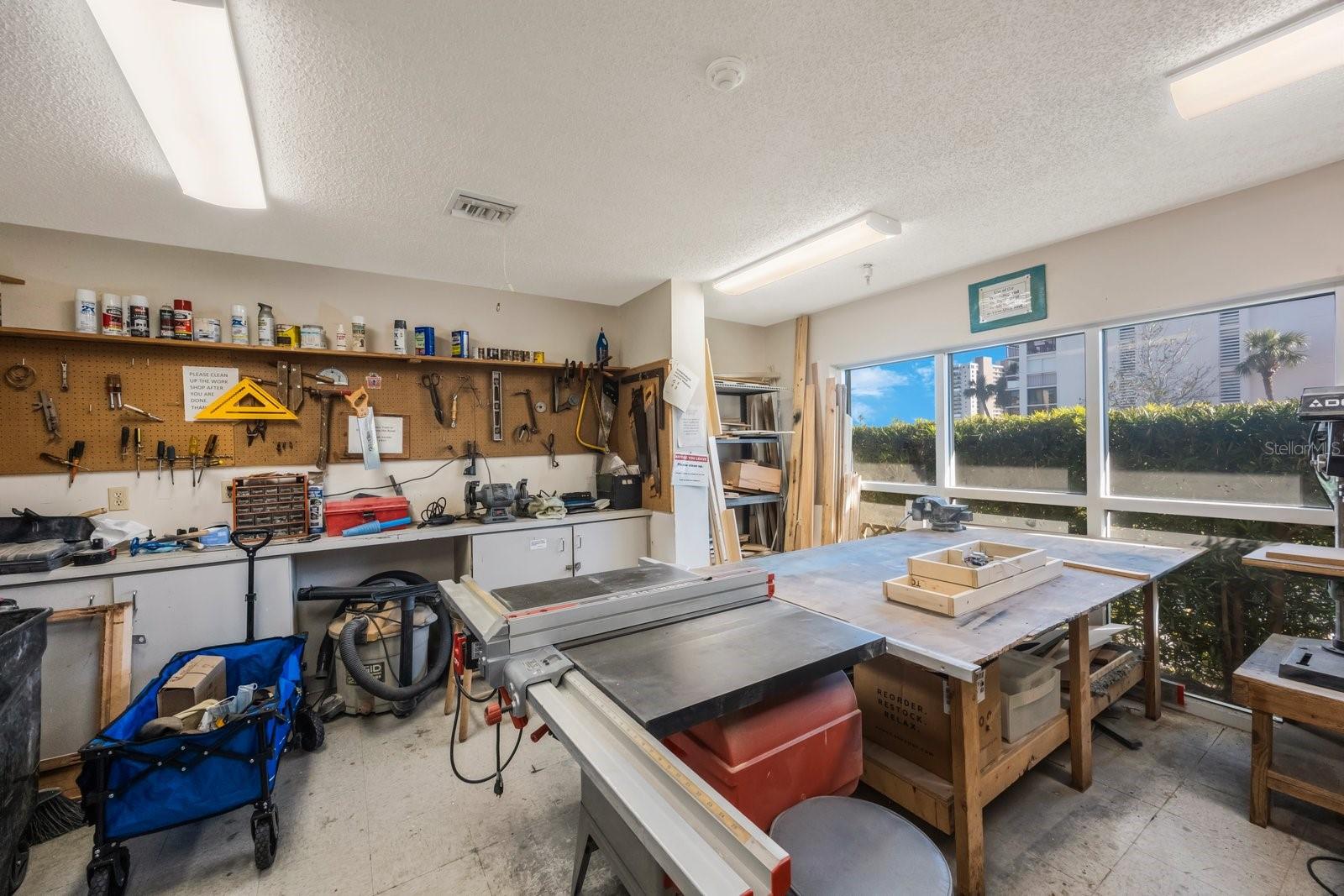 HARBOURSIDE CONDO - Residential