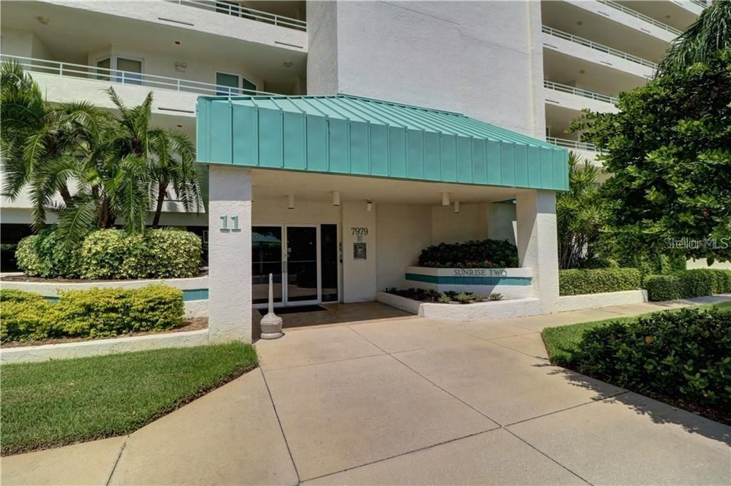 Photo of 7979 Sailboat Key Boulevard S #306, South Pasadena, FL 33707 (MLS # TB8494579)