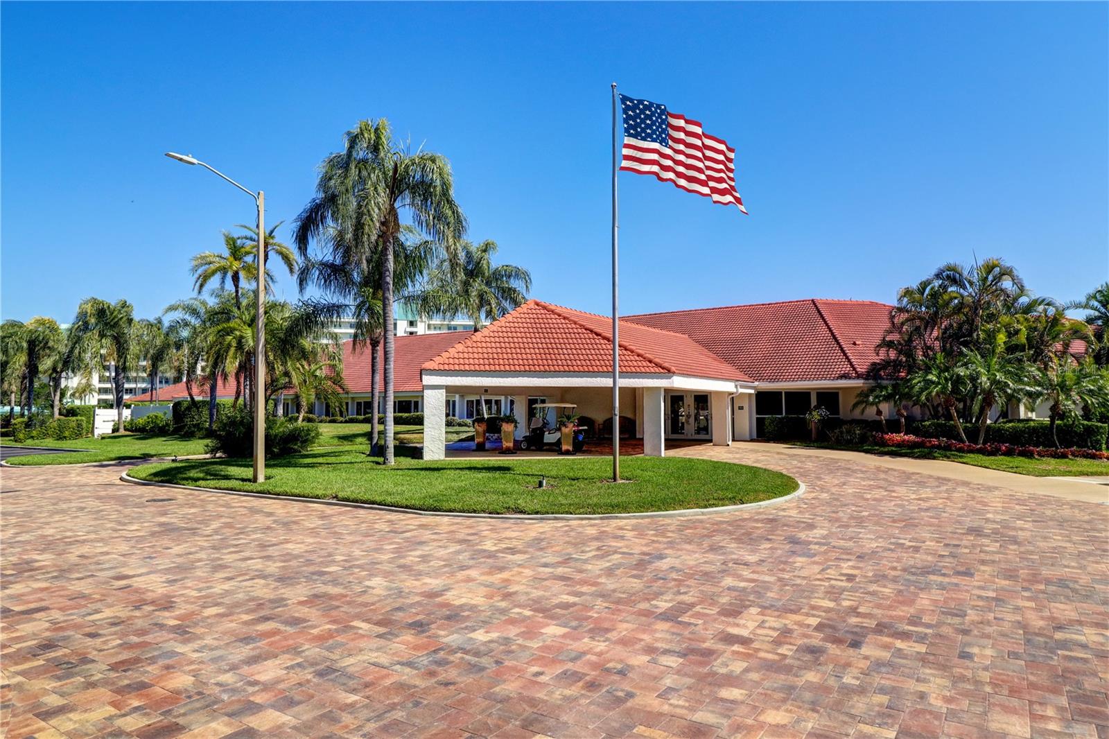 HARBOURSIDE CONDO - Residential