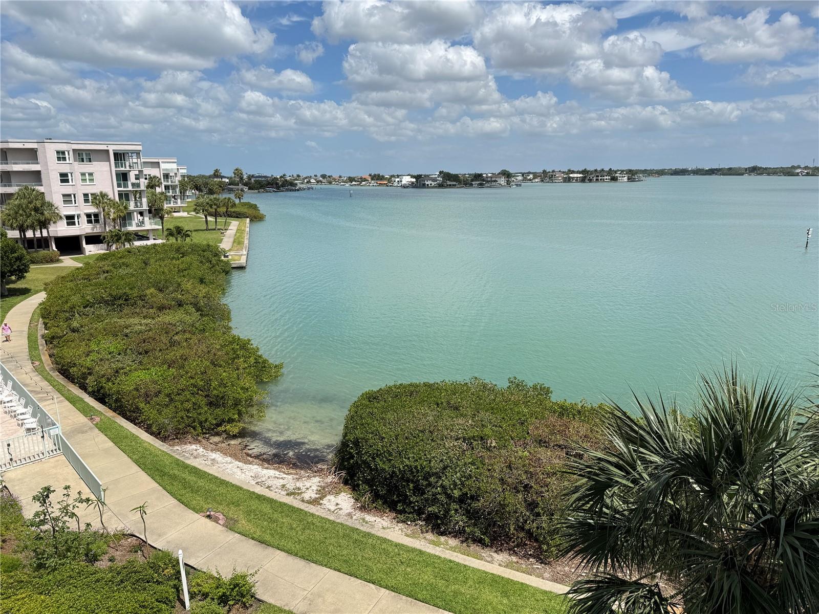 HARBOURSIDE CONDO - Residential