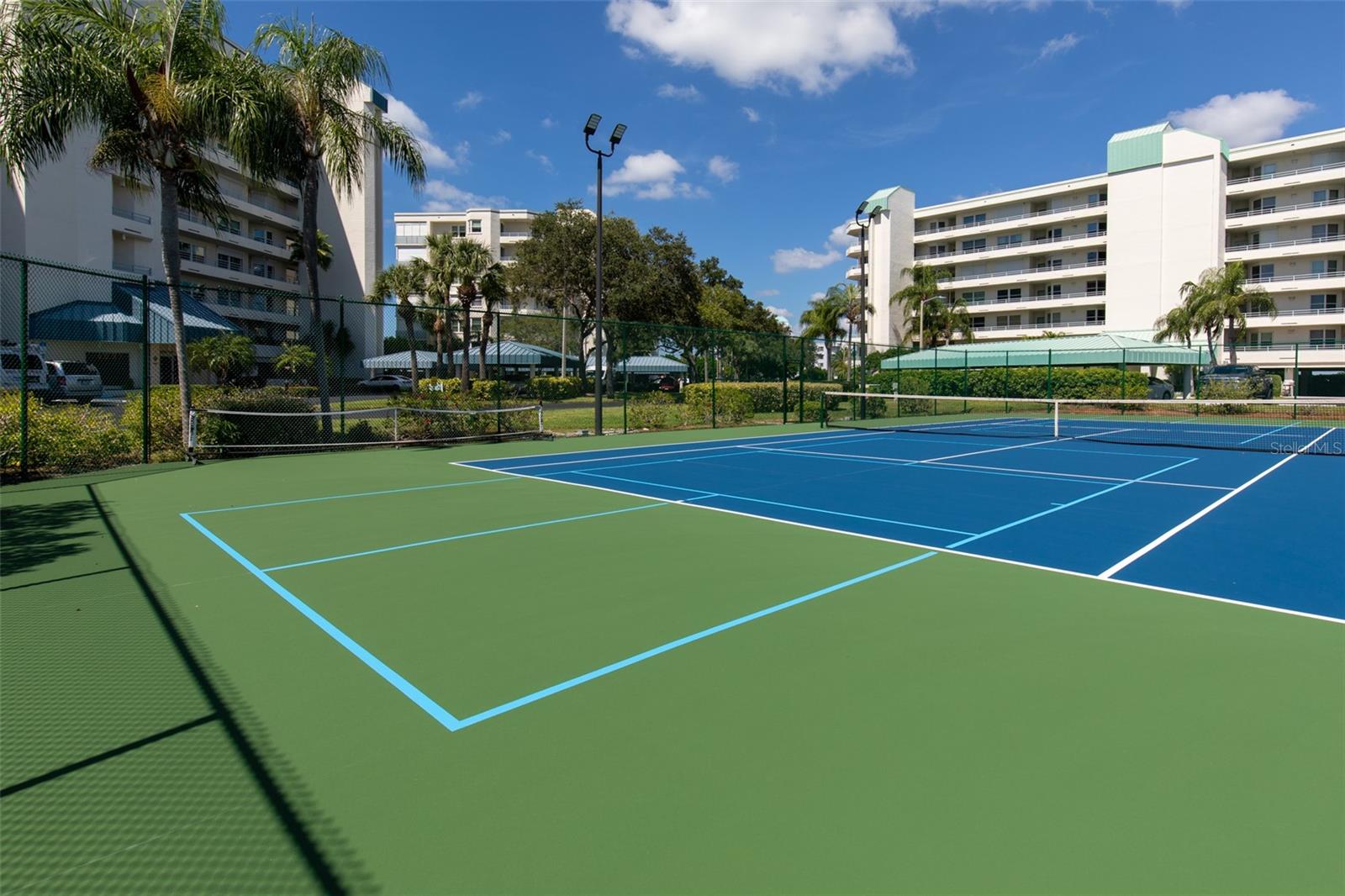HARBOURSIDE CONDO - Residential