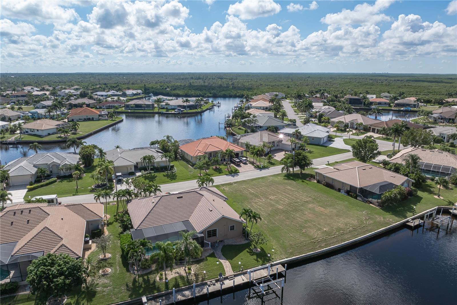 PUNTA GORDA ISLES SEC 15 - Land