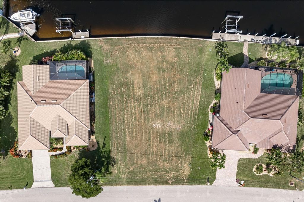 Photo of 452 Valletta Court, Punta Gorda, FL 33950 (MLS # C7516610)