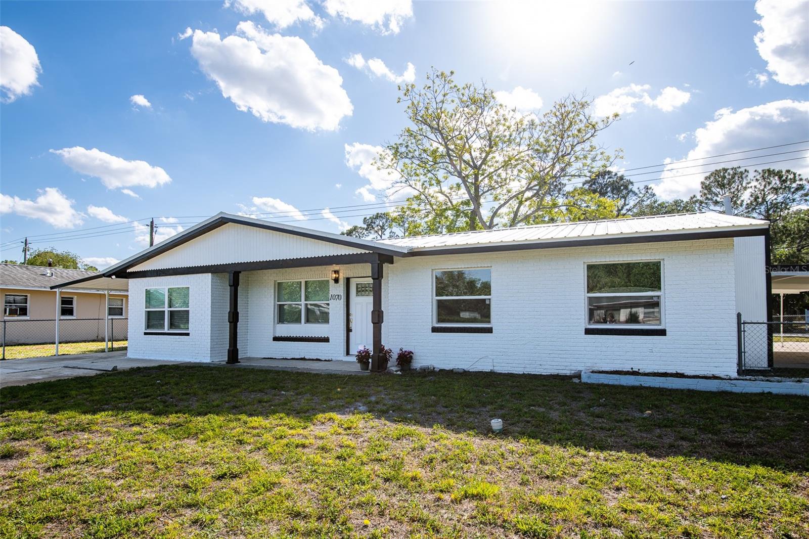 1070 N LIBBY COURT