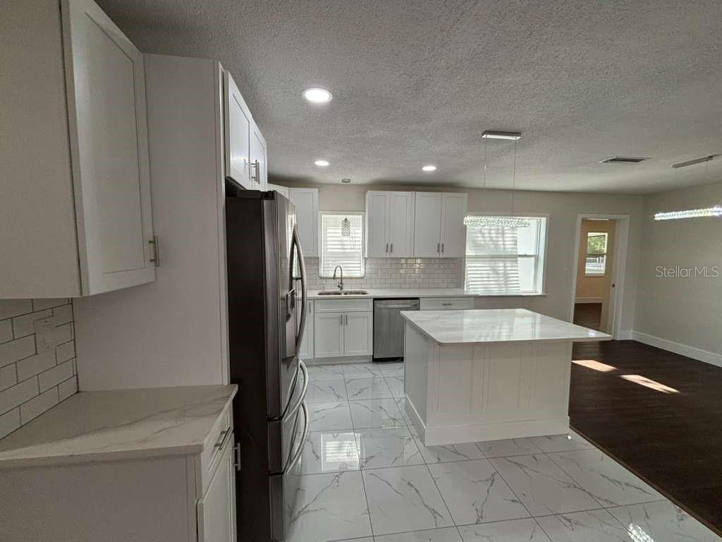 CEDAR HIGHLAND UNIT 01 - Residential