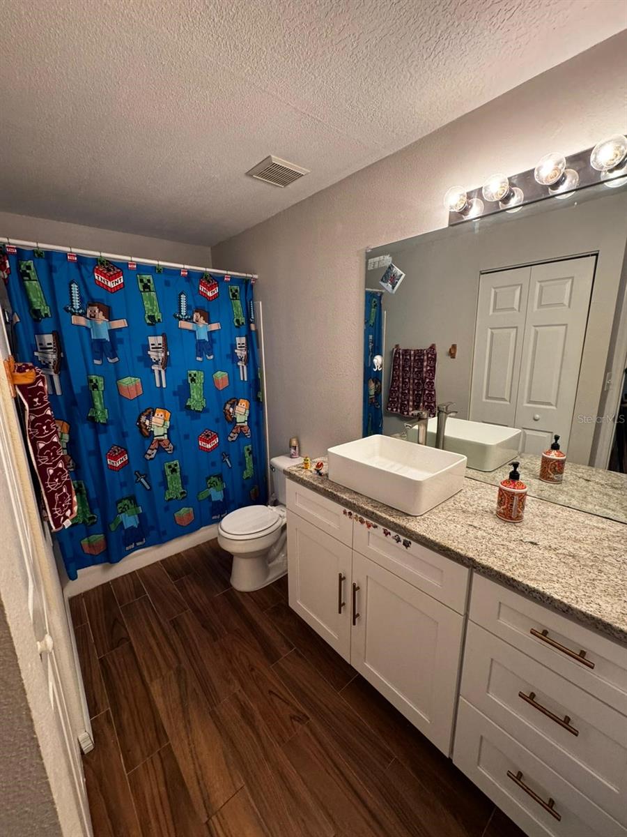 THE PINNACLE AT CARROLLWOOD A - Residential