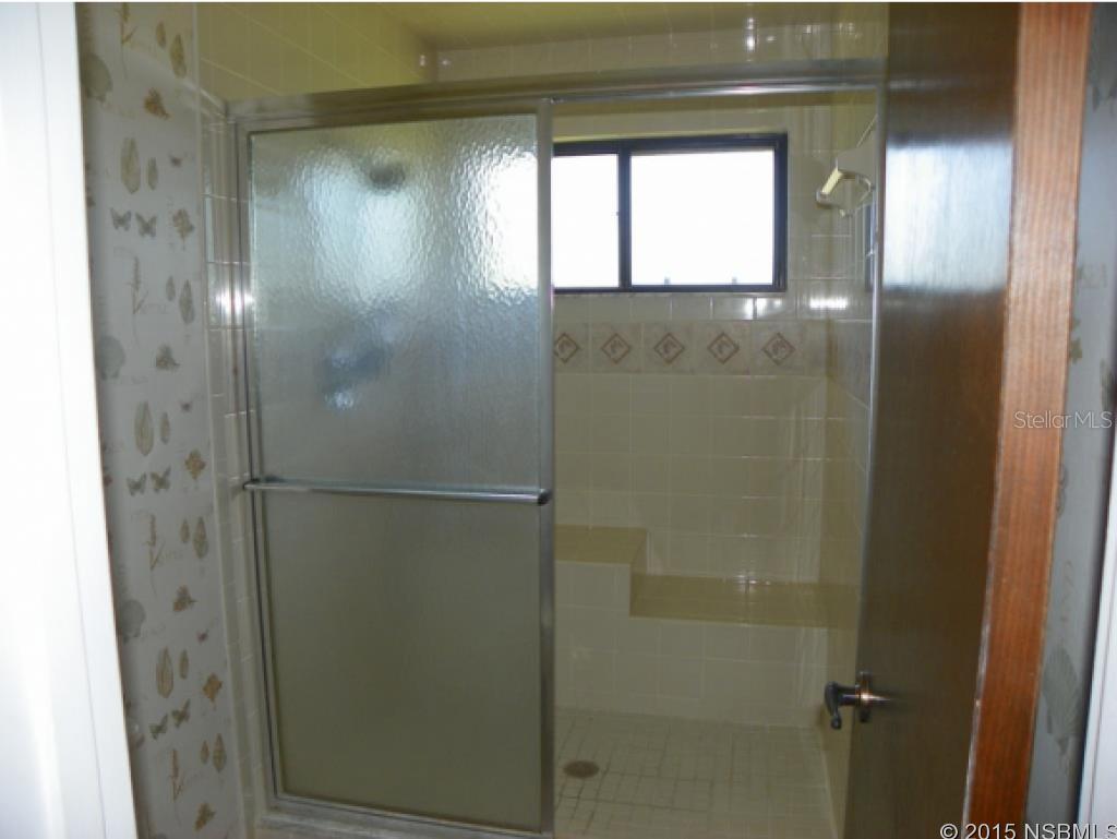 Sandpiper Lake At Pelican Bay Condo Ph 02-05 - Residential