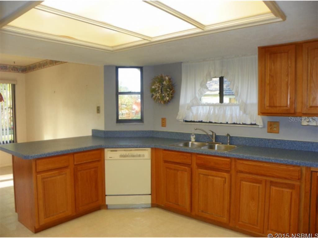 Sandpiper Lake At Pelican Bay Condo Ph 02-05 - Residential