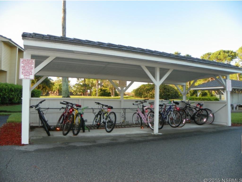 Sandpiper Lake At Pelican Bay Condo Ph 02-05 - Residential