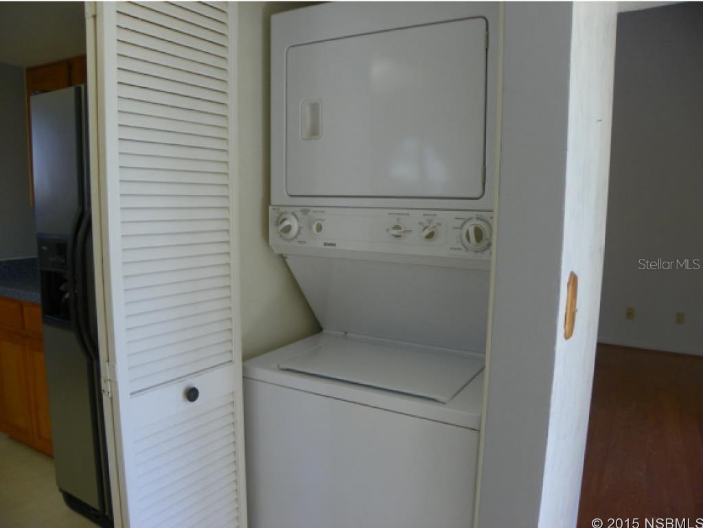 Sandpiper Lake At Pelican Bay Condo Ph 02-05 - Residential