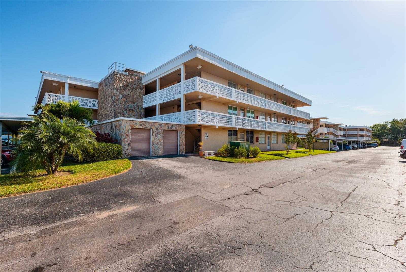 WINSTON PARK NORTHEAST - Residential