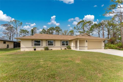 A home in PORT CHARLOTTE