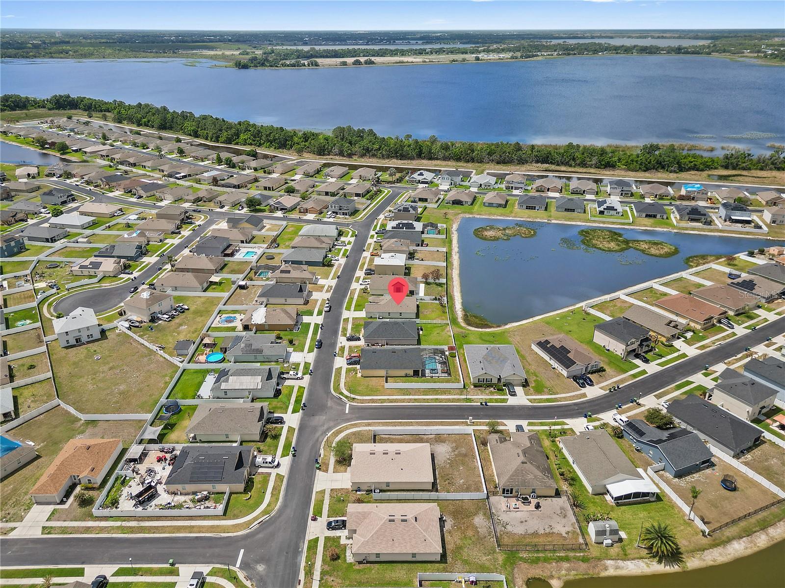 LAKESIDE LANDINGS PH 01 - Residential