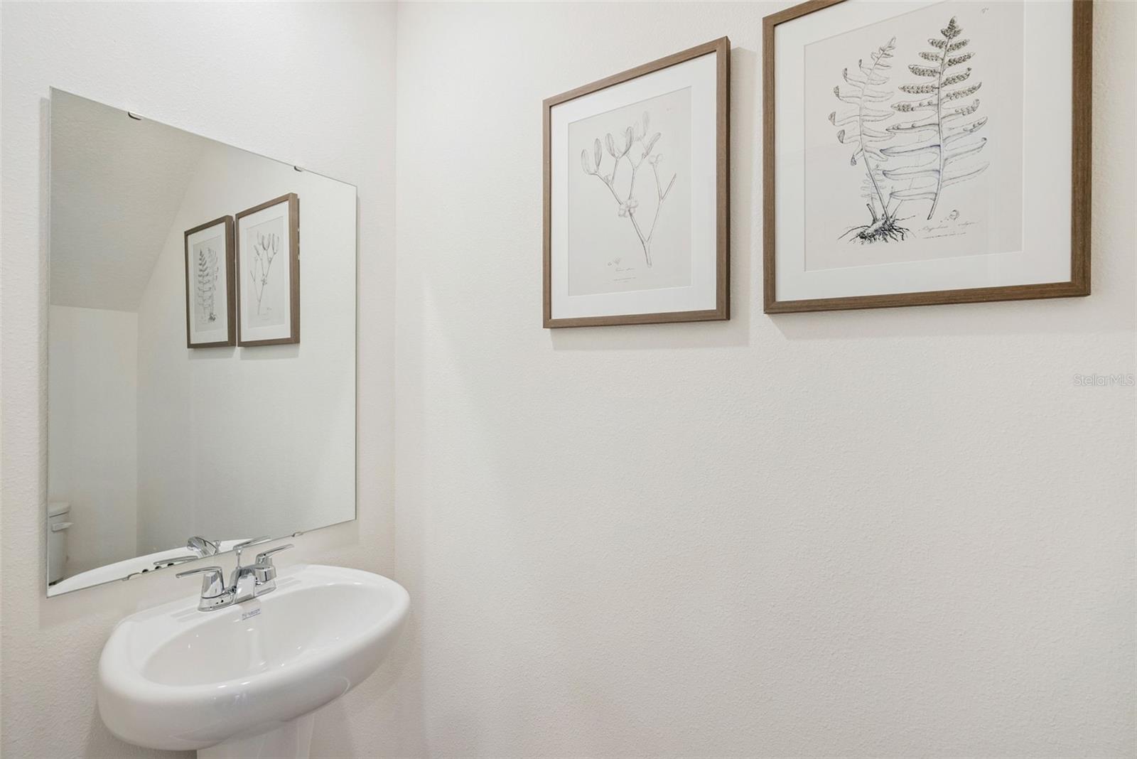 OAK POINTE - Residential