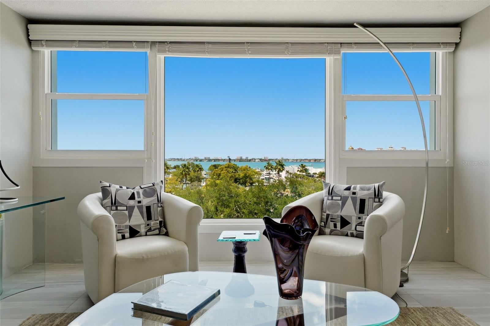 GULFSTREAM TOWERS - Residential
