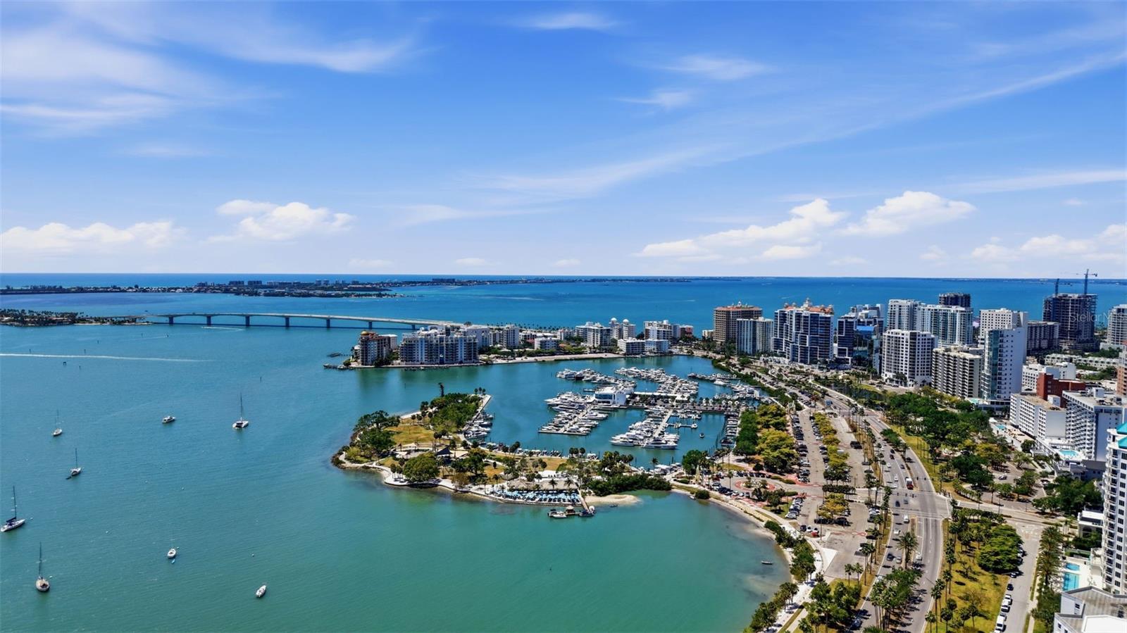 GULFSTREAM TOWERS - Residential