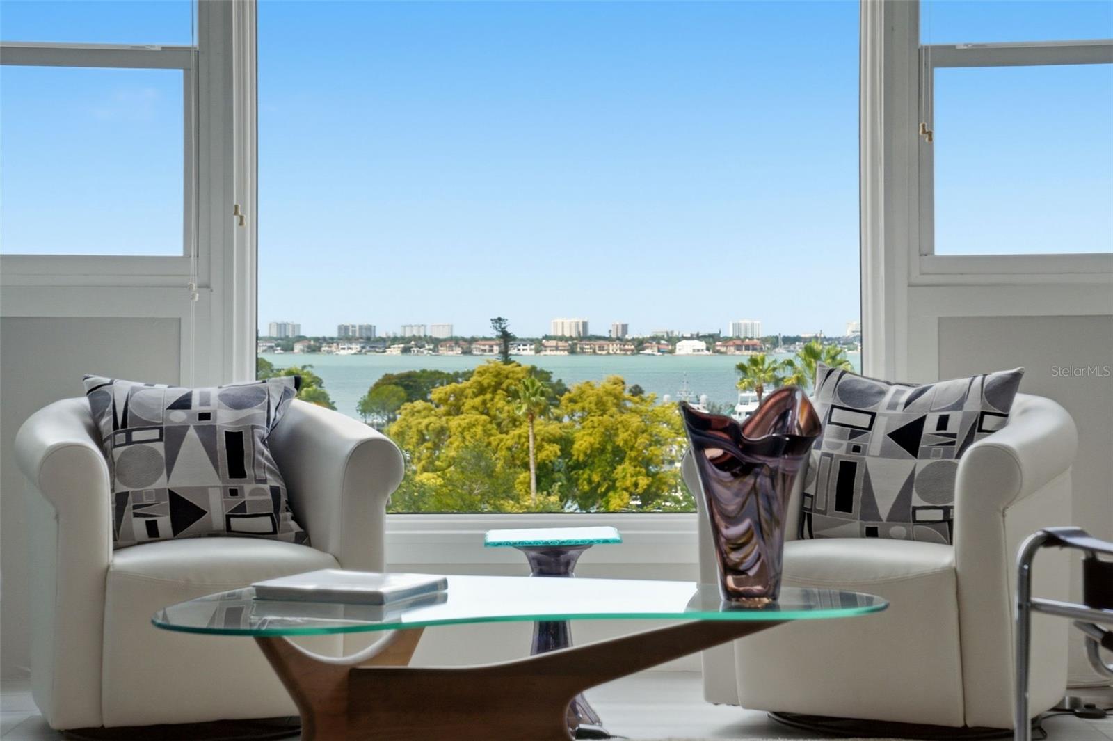 GULFSTREAM TOWERS - Residential