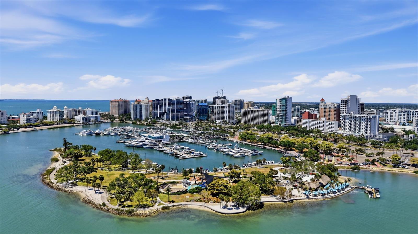 GULFSTREAM TOWERS - Residential