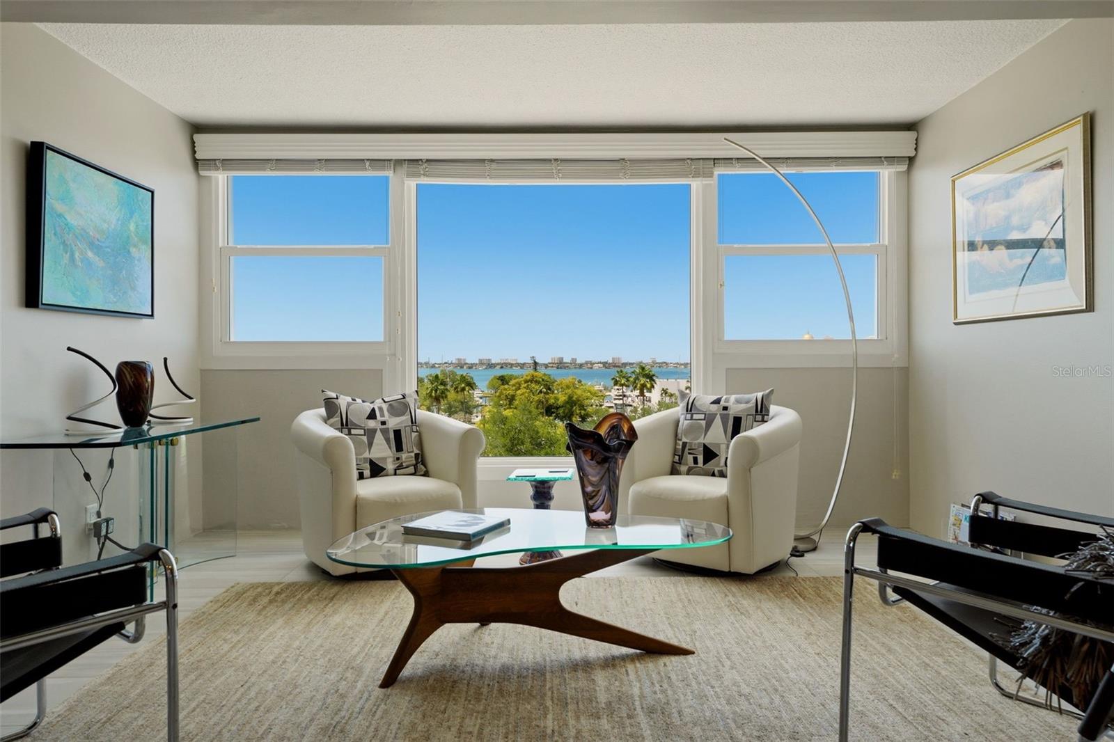 GULFSTREAM TOWERS - Residential