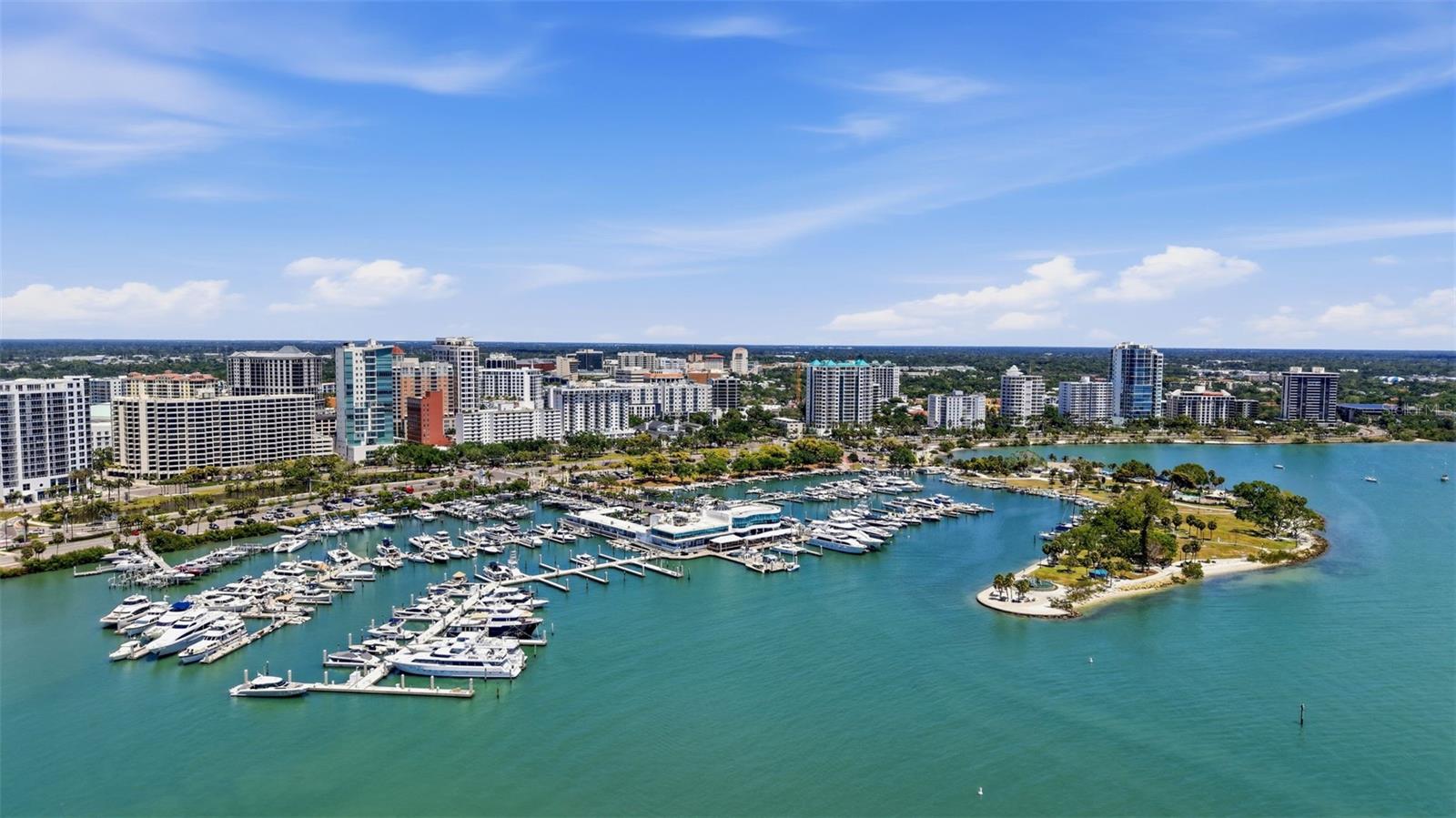 GULFSTREAM TOWERS - Residential