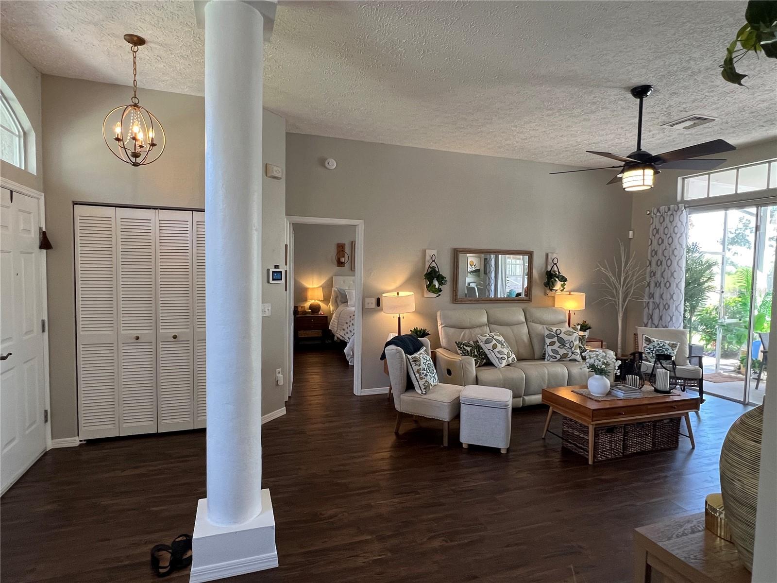 7748 LEIGHTON CIR