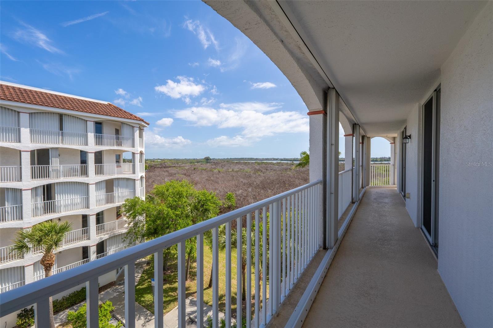 HARBOR DEL RIO CONDO - Residential
