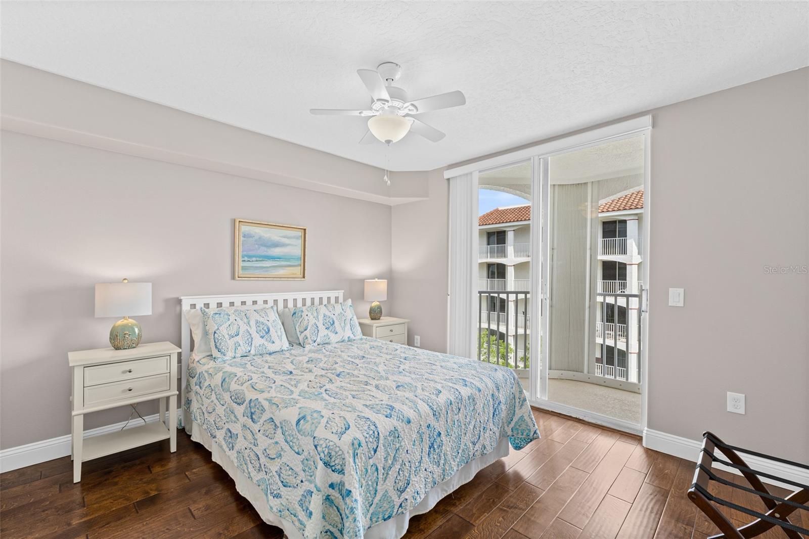 HARBOR DEL RIO CONDO - Residential