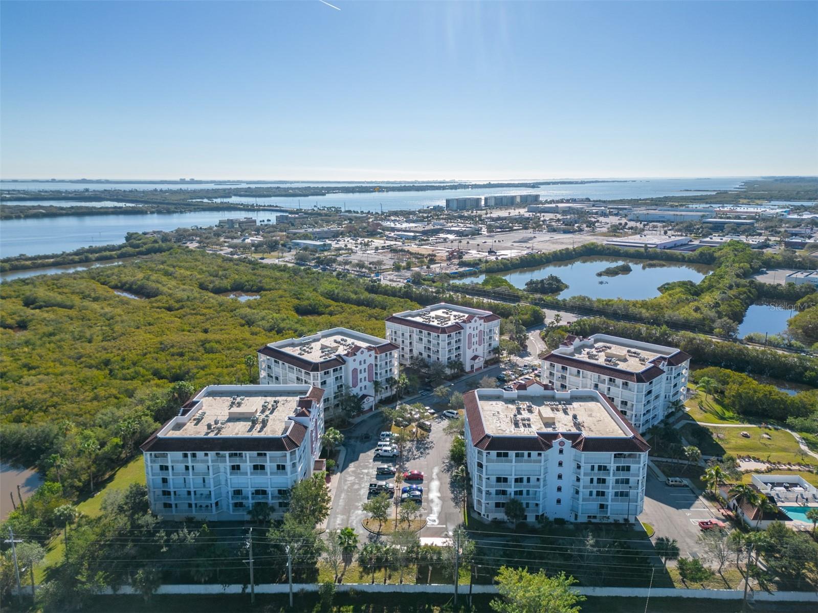 HARBOR DEL RIO CONDO - Residential