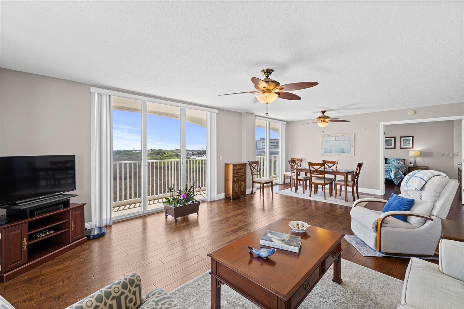 HARBOR DEL RIO CONDO - Residential