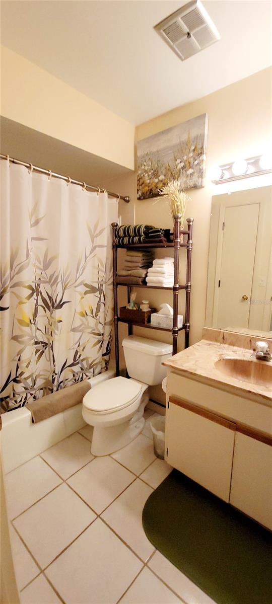 TARPON WOODS CONDO - Residential Lease