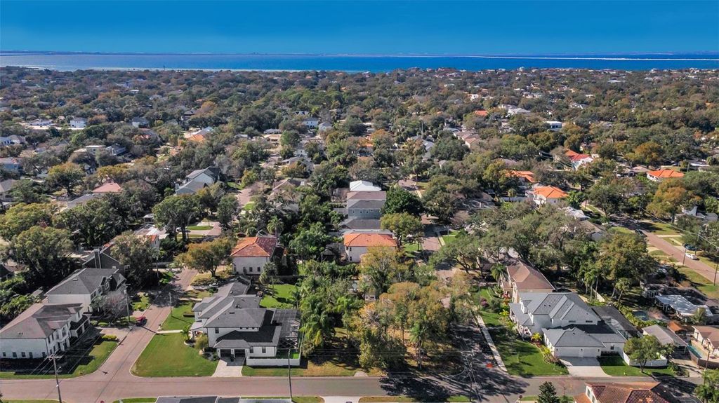 Photo of 4202 W Leona Street, Tampa, FL 33629 (MLS # TB8345595)