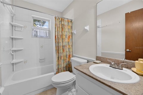 Tiny photo for 5541 SE 22nd Street, Ocala, FL 34480 (MLS # OM731313)