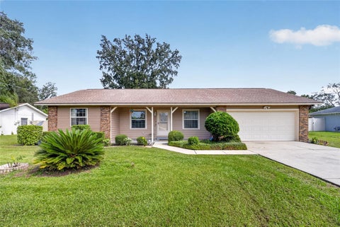 Photo of 5541 SE 22nd Street, Ocala, FL 34480 (MLS # OM731313)
