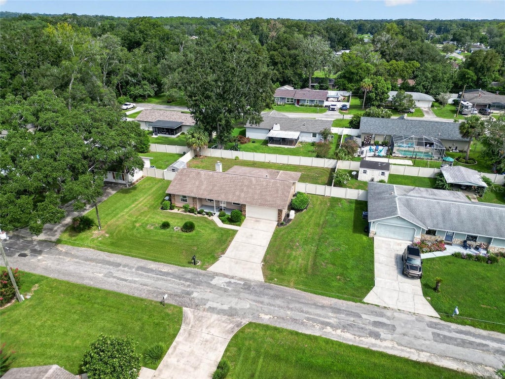 Photo of 5541 SE 22nd Street, Ocala, FL 34480 (MLS # OM731313)
