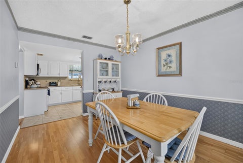 Tiny photo for 5541 SE 22nd Street, Ocala, FL 34480 (MLS # OM731313)