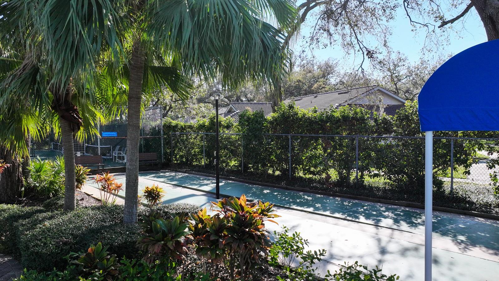 GARDEN LAKES VILLAGE SEC 4 - Residential