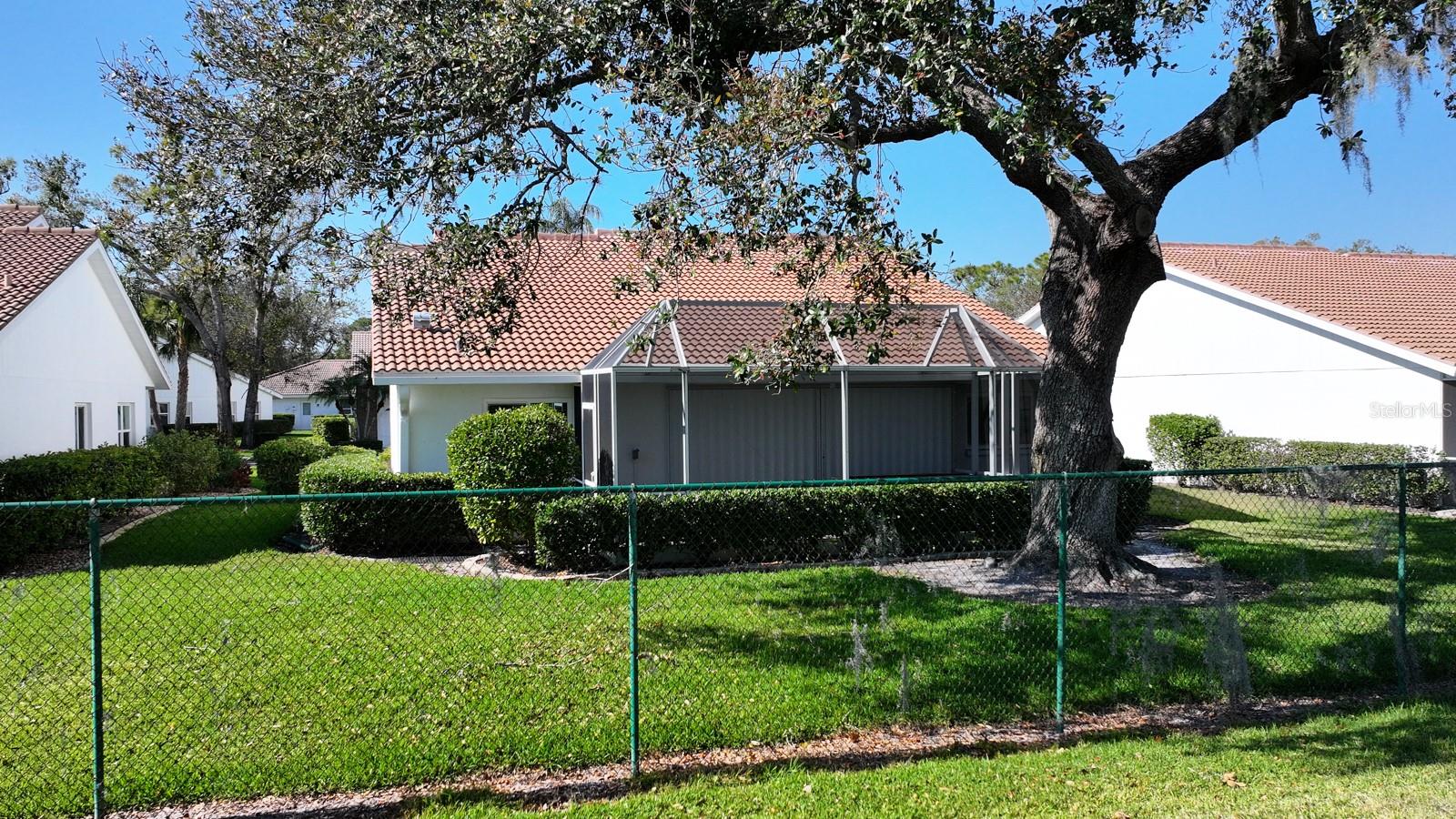 GARDEN LAKES VILLAGE SEC 4 - Residential