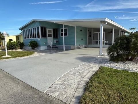 A home in NOKOMIS