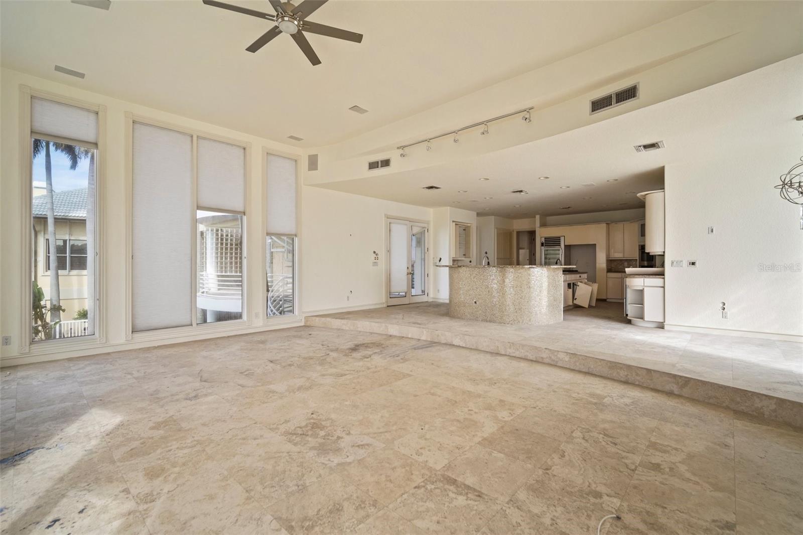 TIERRA VERDE UNIT 1 4TH REP TR B REP - Residential