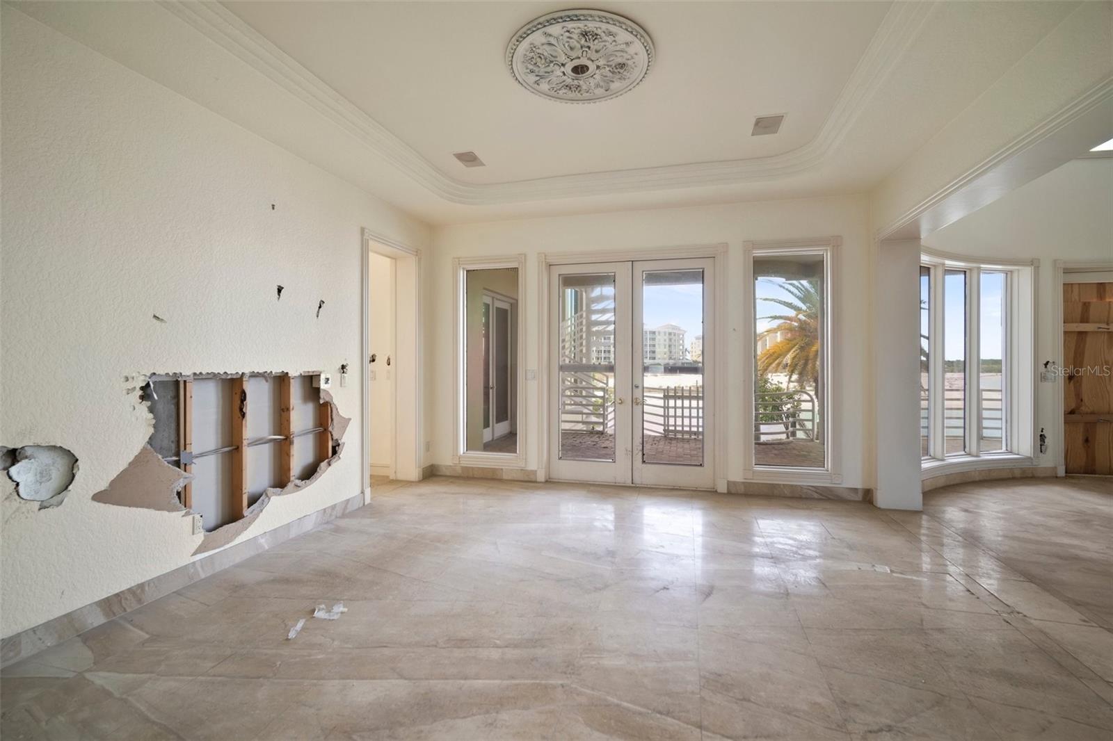 TIERRA VERDE UNIT 1 4TH REP TR B REP - Residential