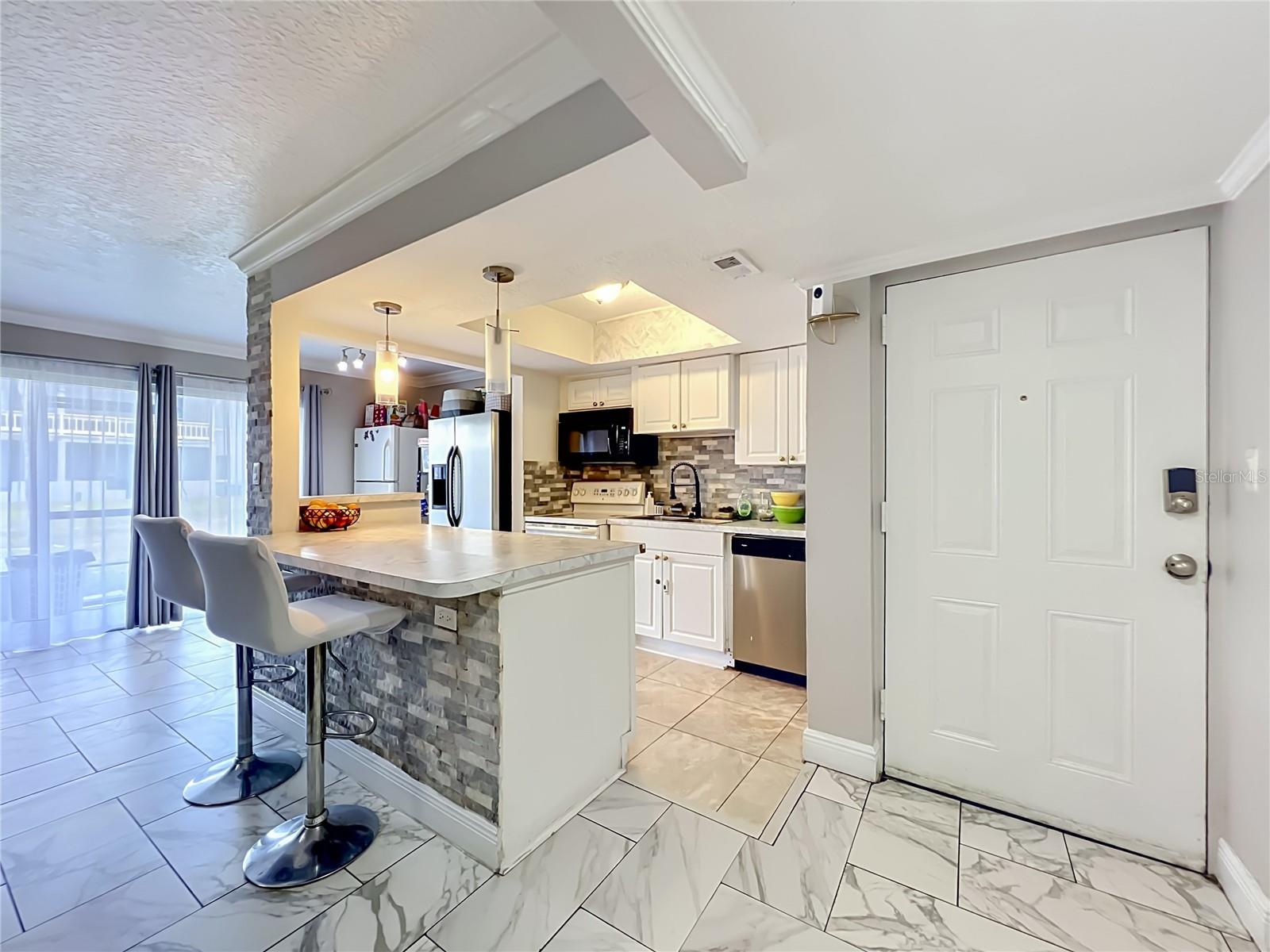 MILLENNIUM PALMS - Residential